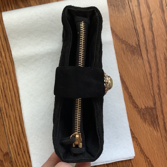 Chanel Phone French Purse - Picture 4 of 12